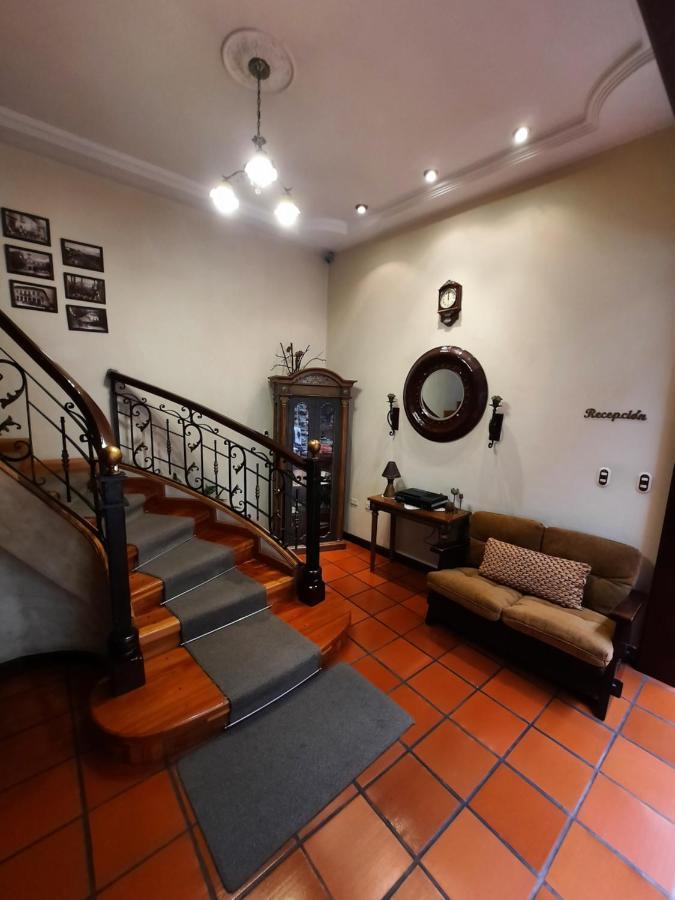 La Posada Cuencana Hotel Екстер'єр фото