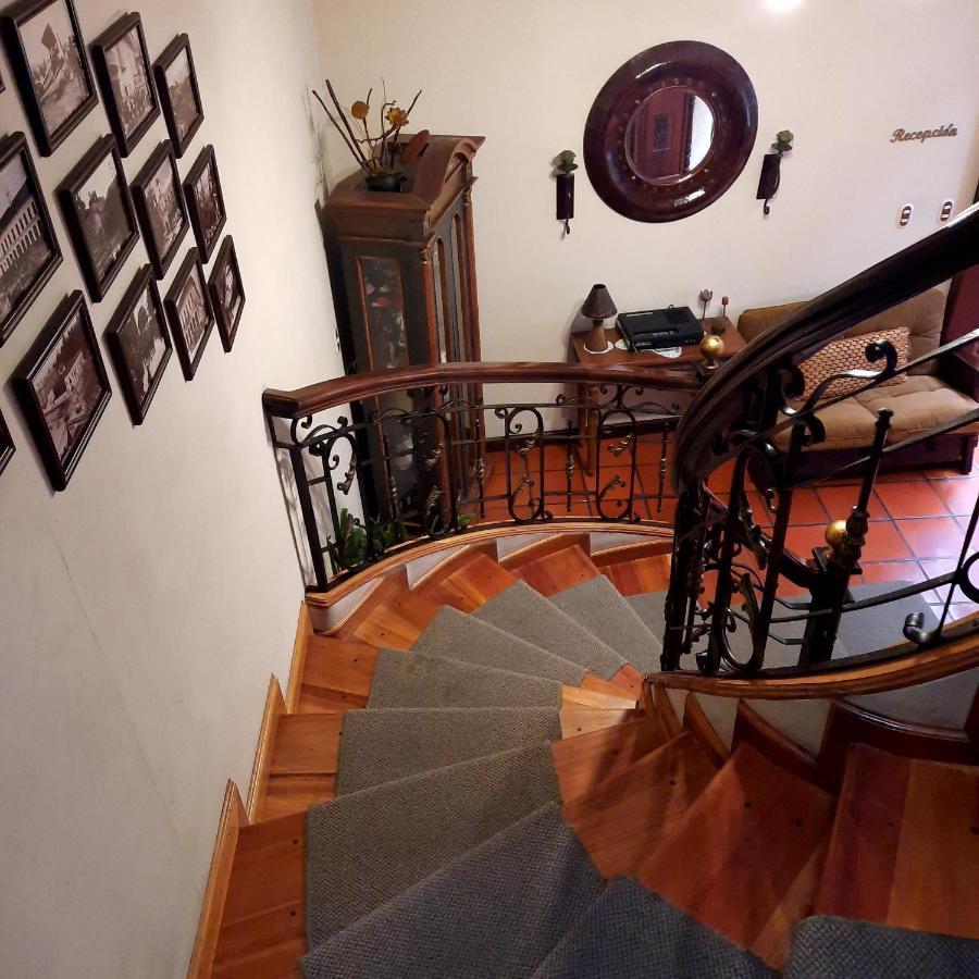 La Posada Cuencana Hotel Екстер'єр фото