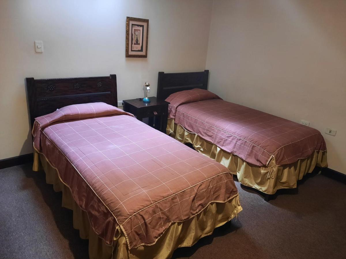 La Posada Cuencana Hotel Екстер'єр фото