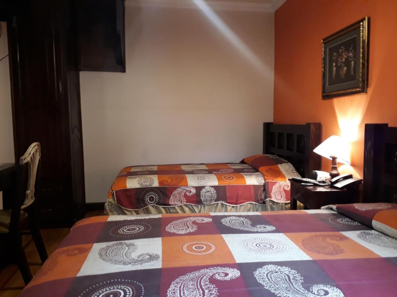 La Posada Cuencana Hotel Екстер'єр фото