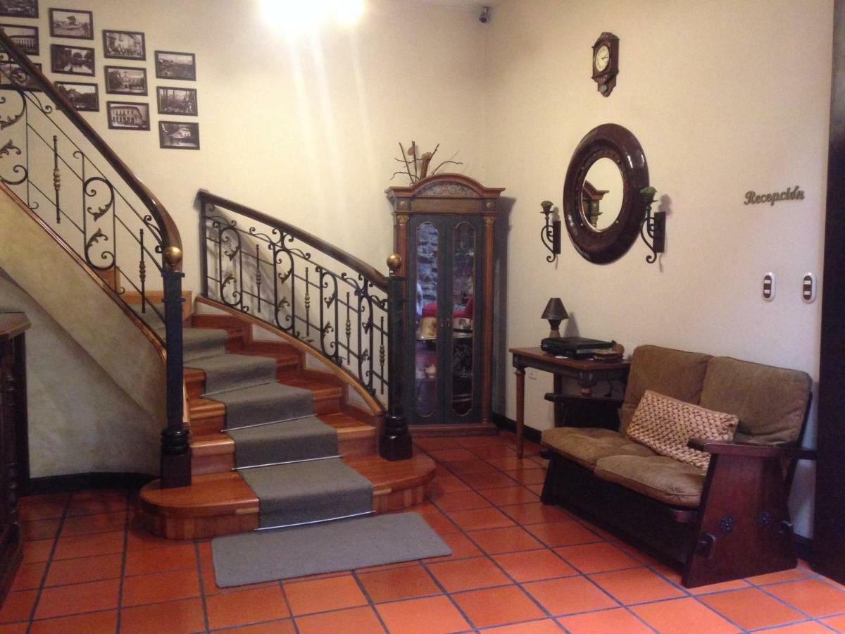 La Posada Cuencana Hotel Екстер'єр фото